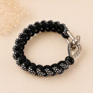 Stoere Survival armband met RVS-sluiting